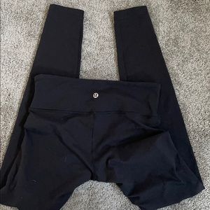 Lululemon Wunder Under Leggings Size 4